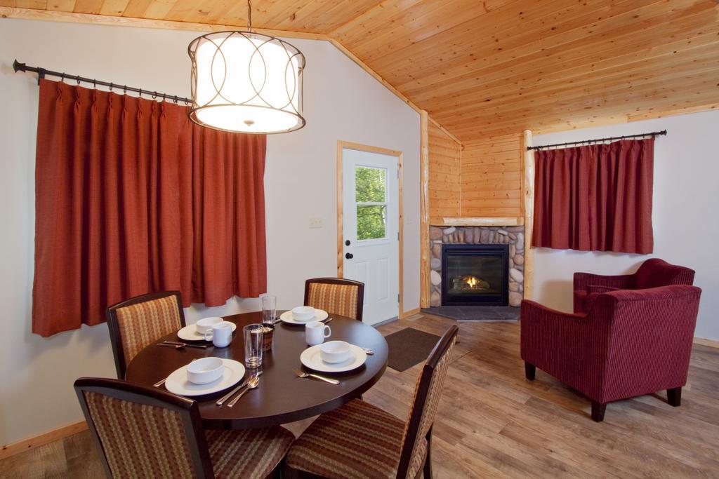 Jasper East Cabins Room photo