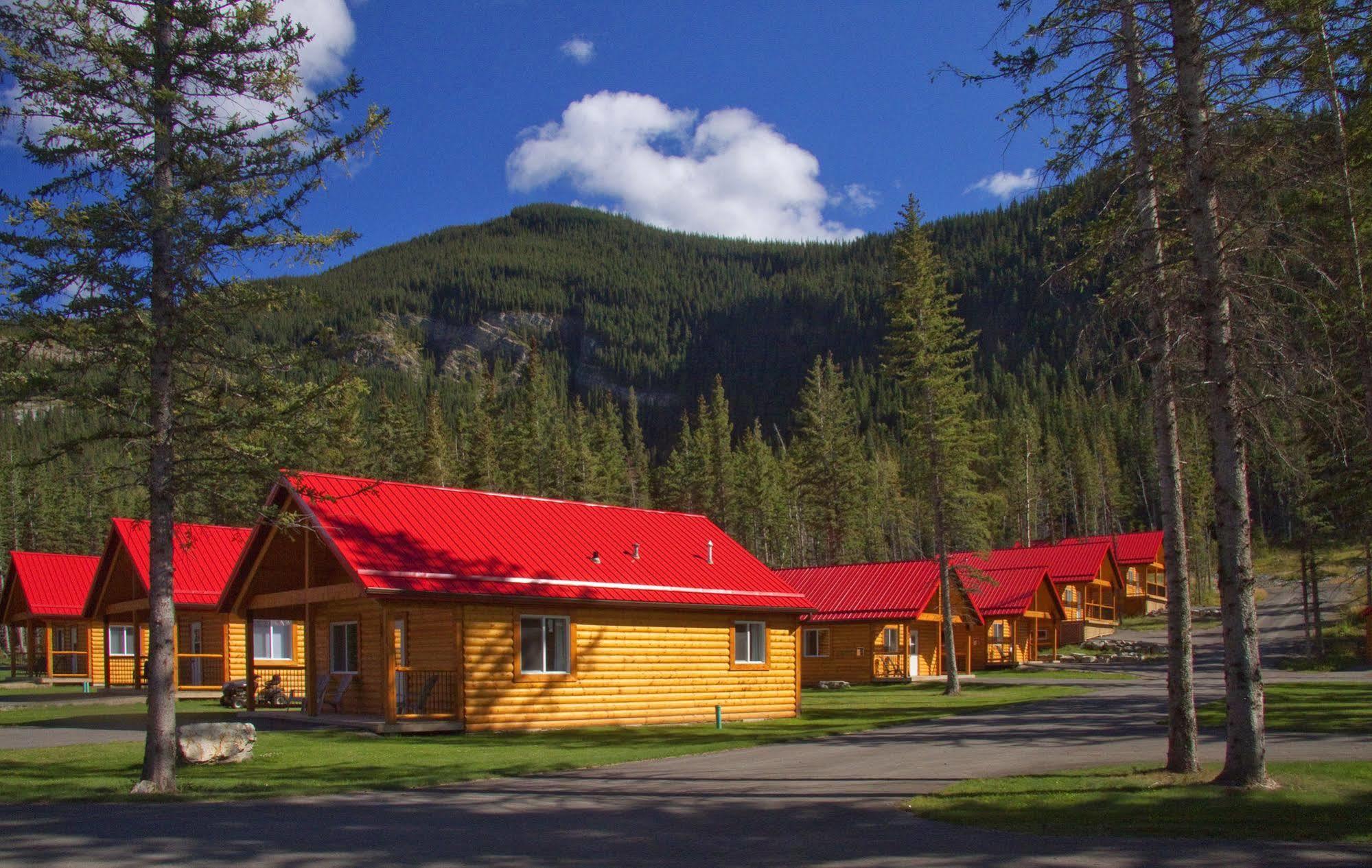 Jasper East Cabins Exterior photo